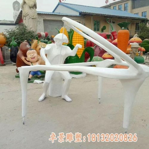 玻璃鋼彈鋼琴人物雕塑 漳州樹脂彈鋼琴人物雕塑