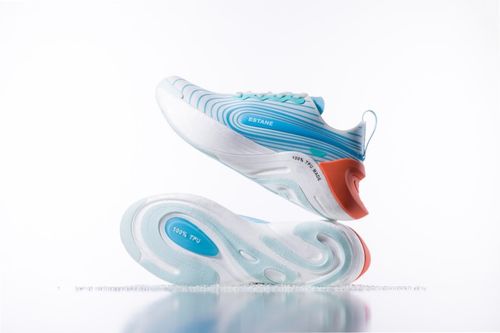 路博潤推出100 TPU概念鞋 引領鞋材創新，推動循環經濟發展